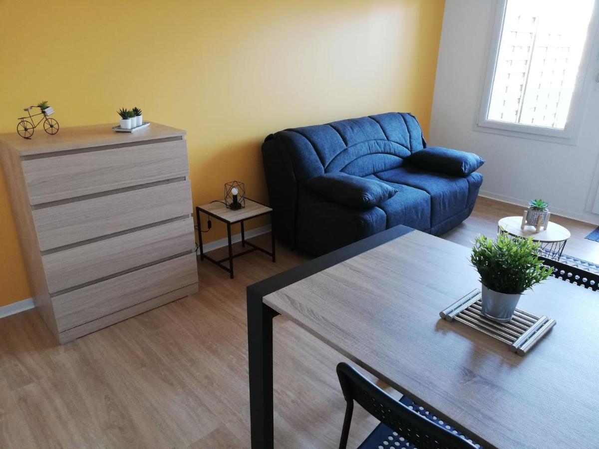 Studios Les 3 Eclats Saint-Laurent-sur-Sèvre Eksteriør bilde