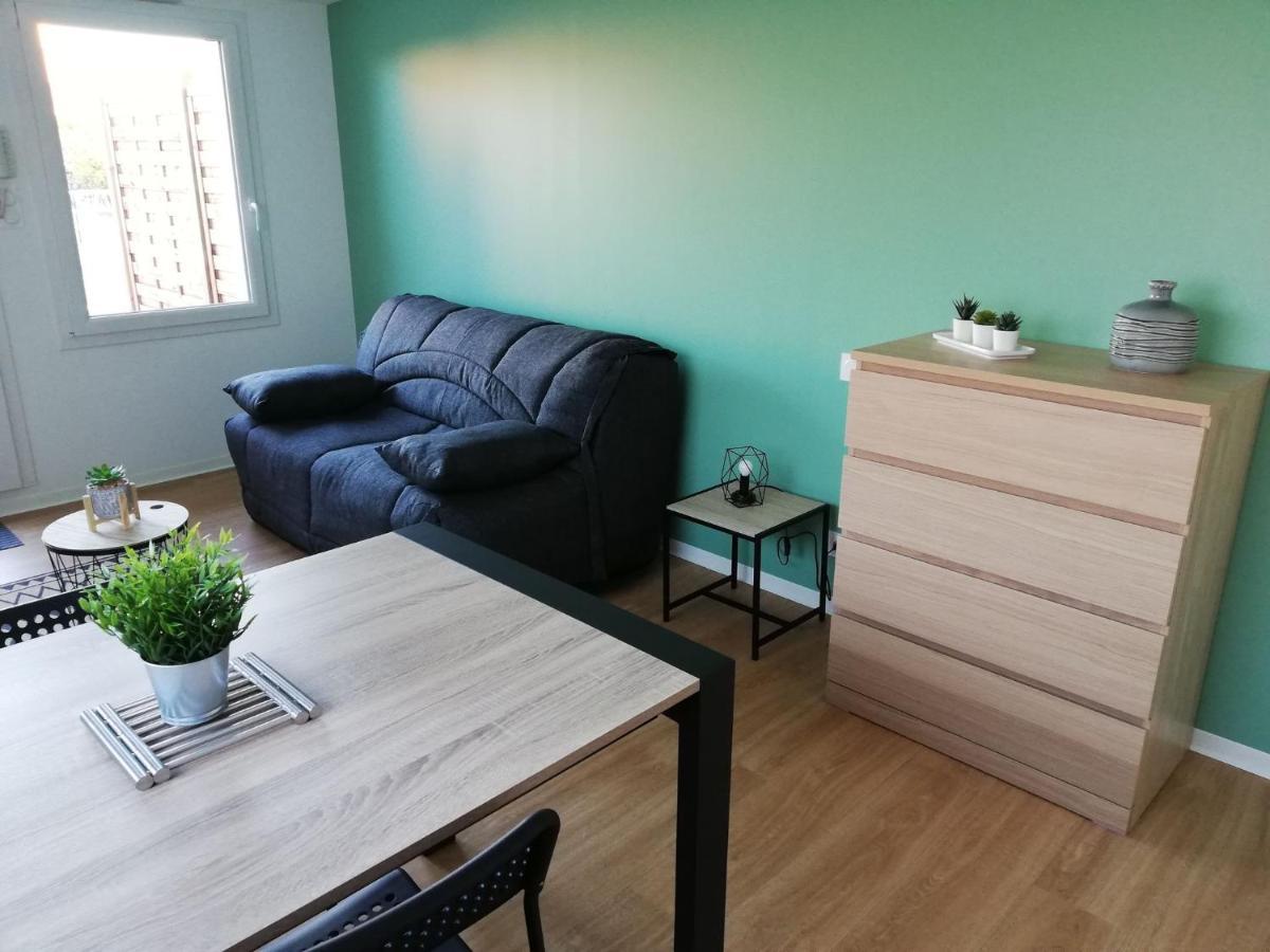 Studios Les 3 Eclats Saint-Laurent-sur-Sèvre Eksteriør bilde